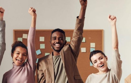 bg 01 free img 1024x373.jpg